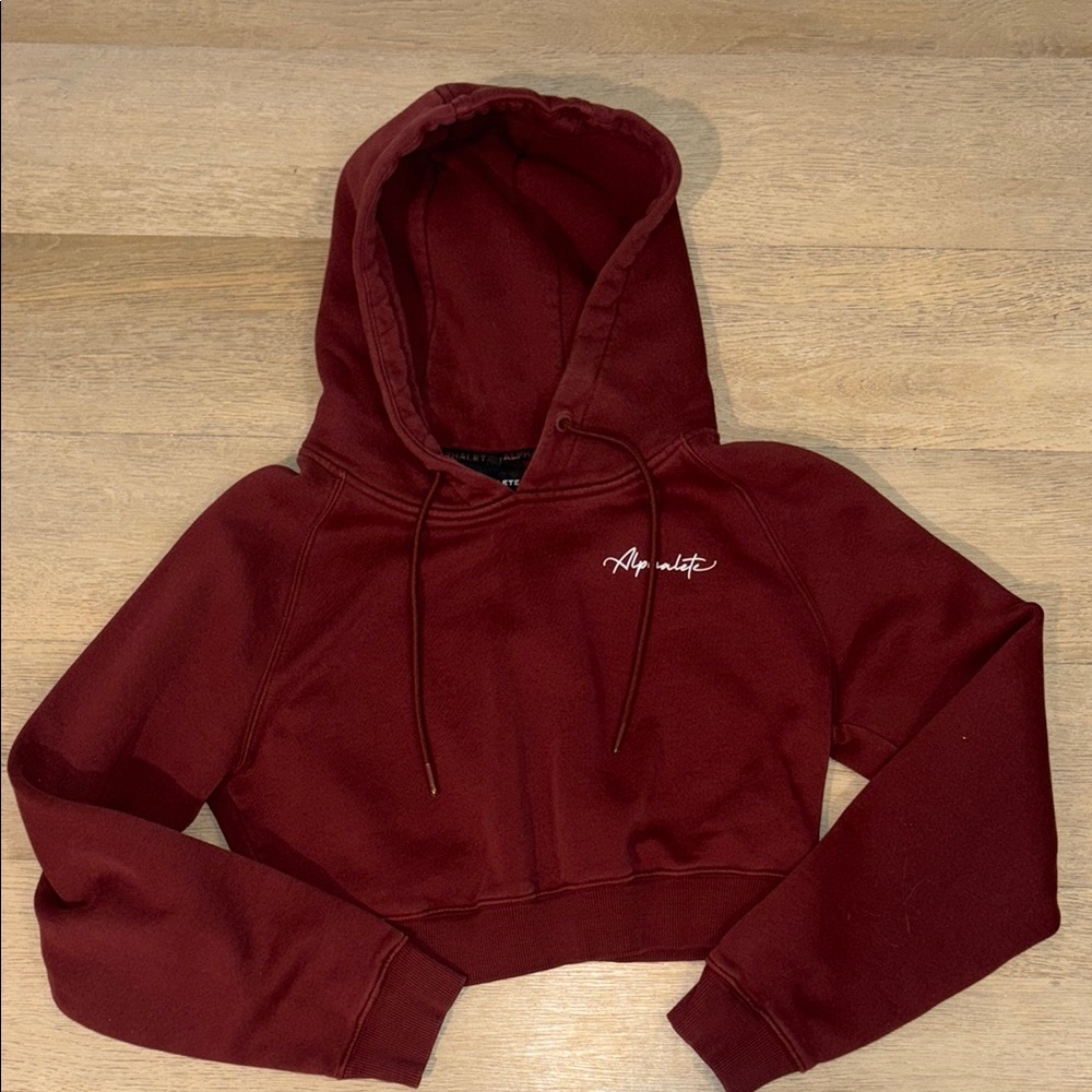 Alphalete cropped hoodie